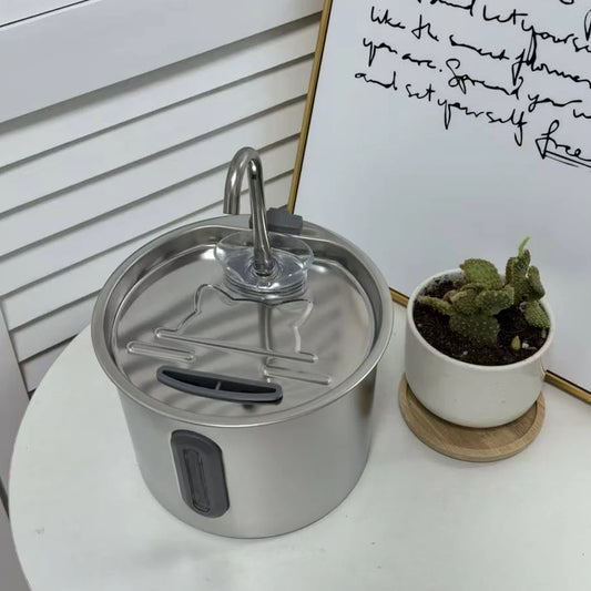 PurrFlow™ – The Whisper-Quiet Cat Fountain